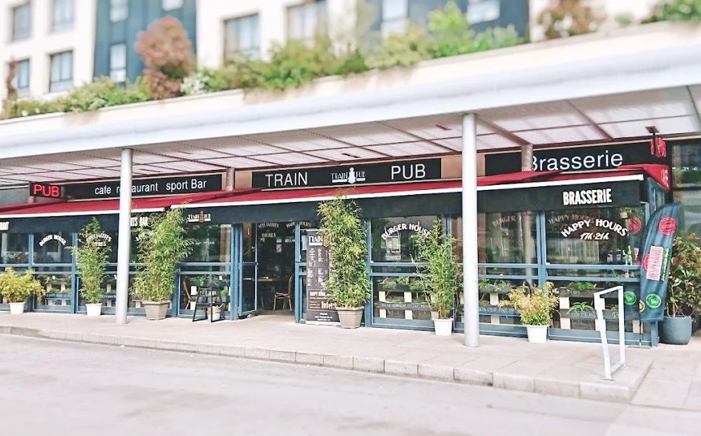 Train Pub